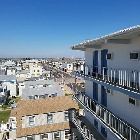 Newport Beach Resort Wildwood Exterior photo